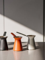 Naloži sliko v galerijo, OTTO: džezva - Opečnata