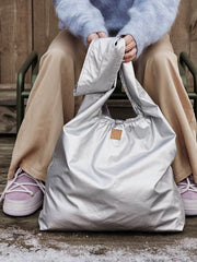 Naloži sliko v galerijo, Elodie - Previjalna torba Silver Sheen
