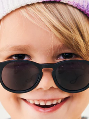 Naloži sliko v galerijo, Babiators - Otroška sončna očala Keyhole, Jet Black
