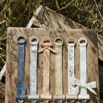 Naloži sliko v galerijo, Elodie - Lesena priponka za dudo, Vanilla
